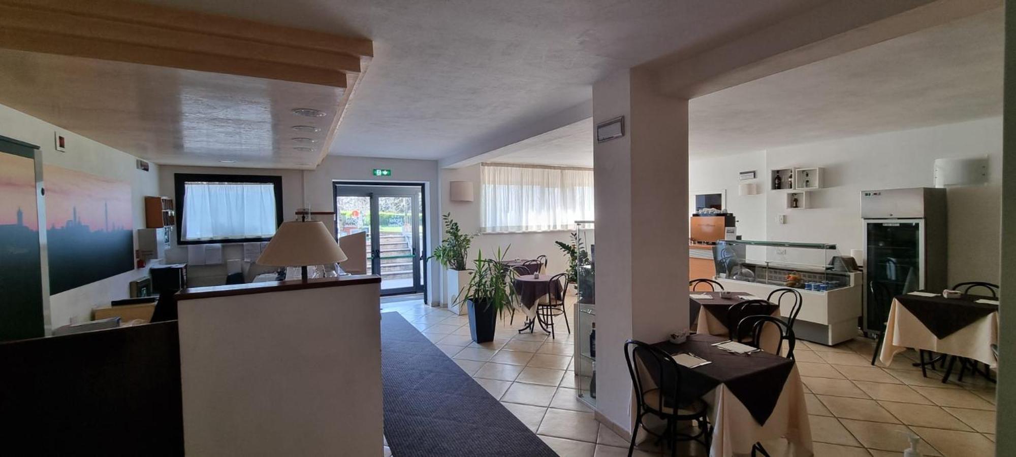 Hotel I Platani Сиена Екстериор снимка