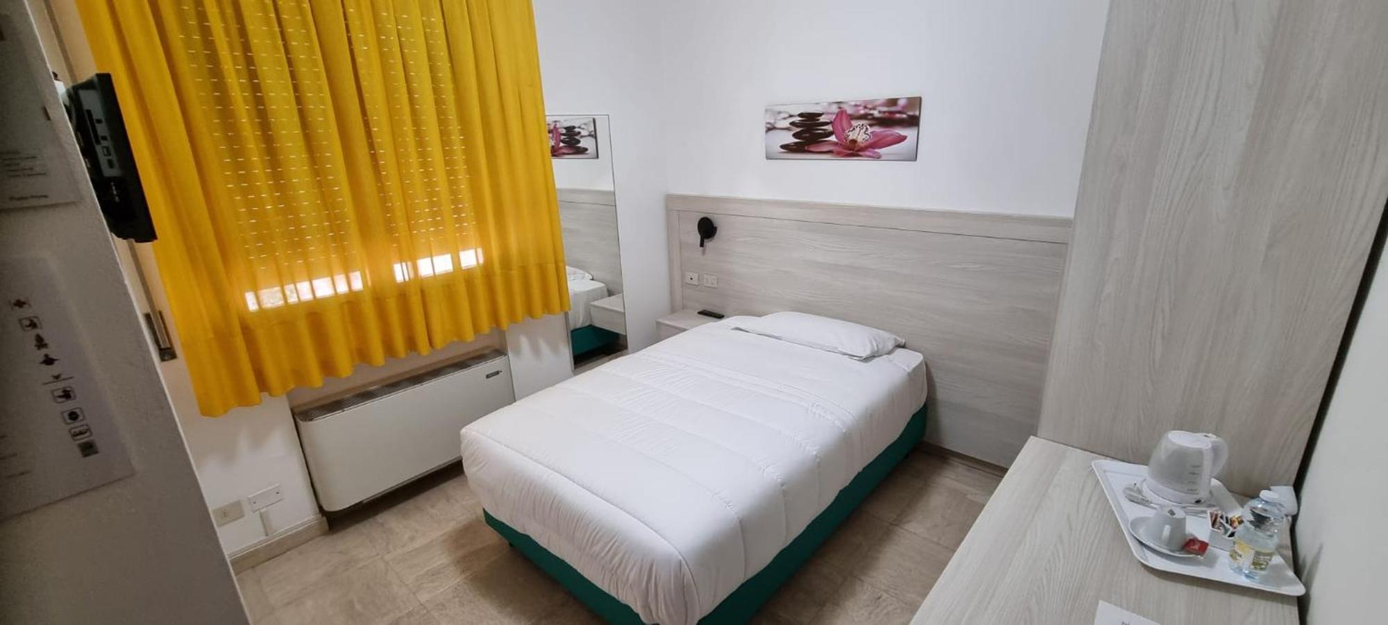 Hotel I Platani Сиена Екстериор снимка