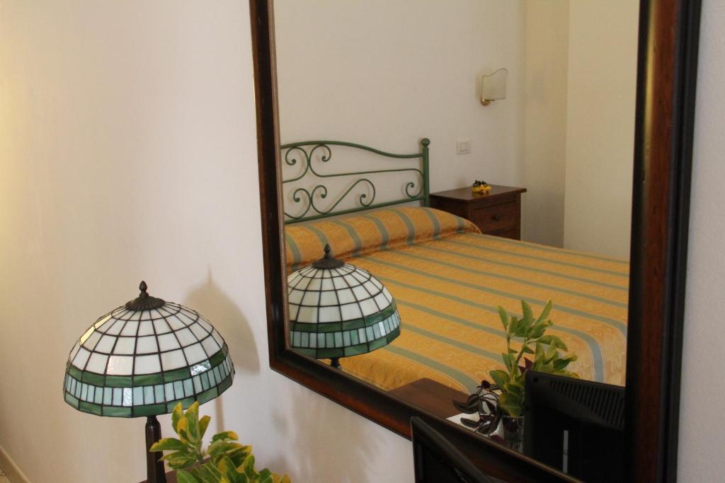 Hotel I Platani Сиена Екстериор снимка