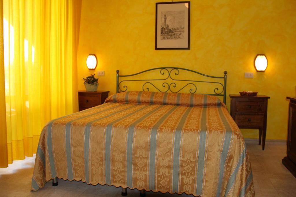 Hotel I Platani Сиена Екстериор снимка