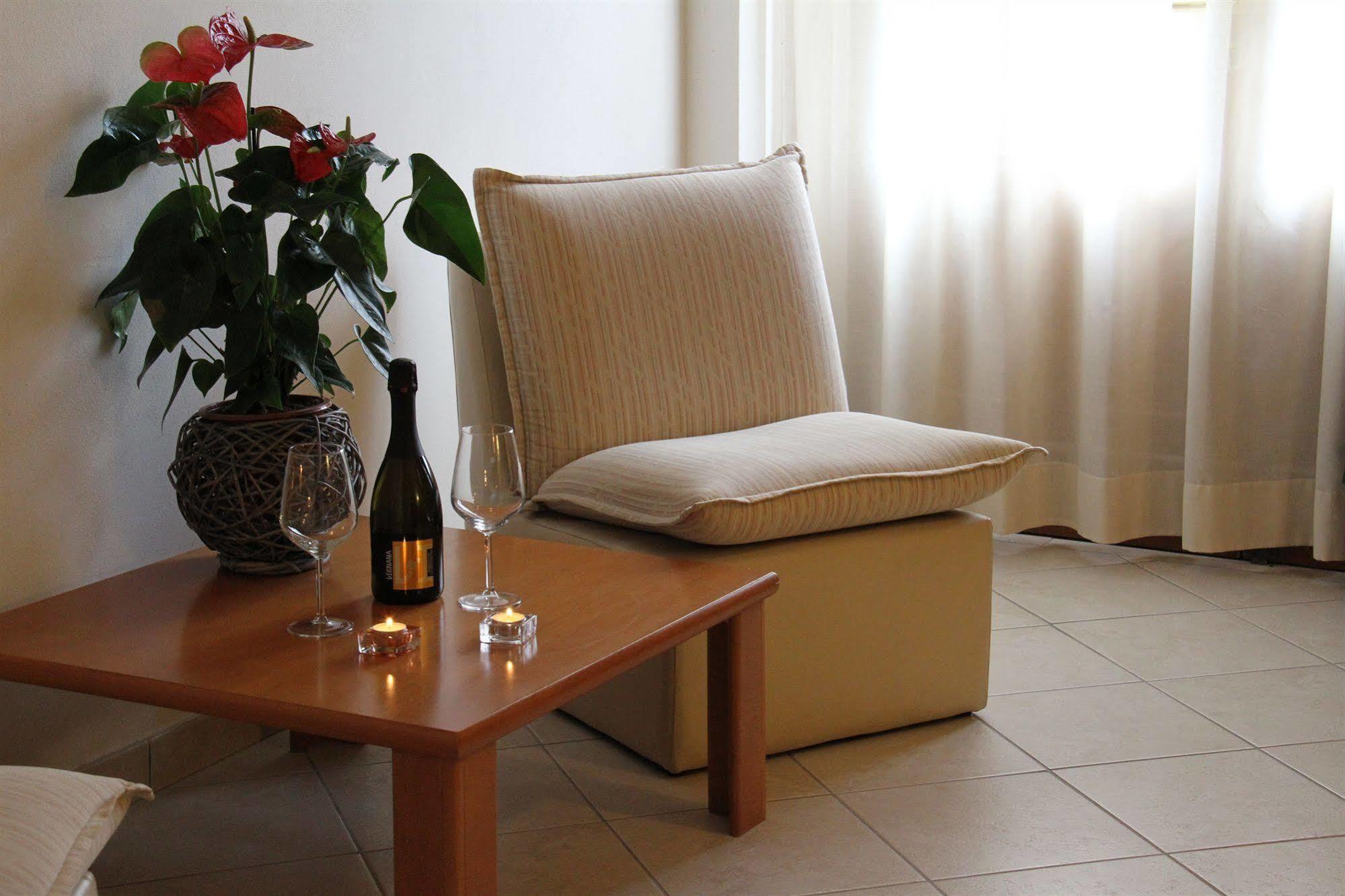 Hotel I Platani Сиена Екстериор снимка
