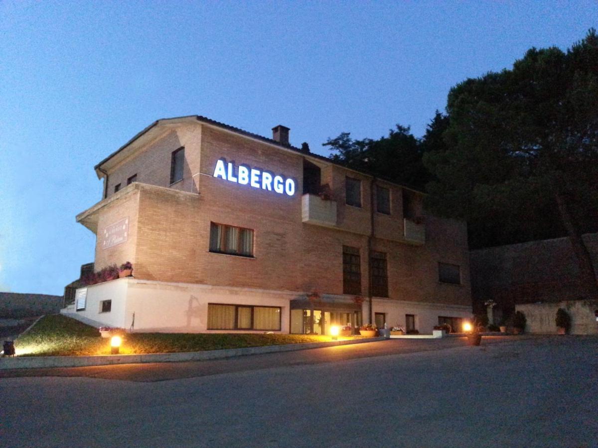 Hotel I Platani Сиена Екстериор снимка